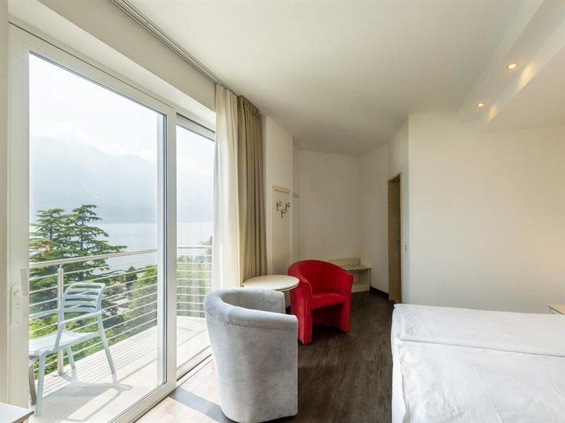 Hotel Sogno Del Benaco ลีโมเนซุลการ์ดา ภายนอก รูปภาพ