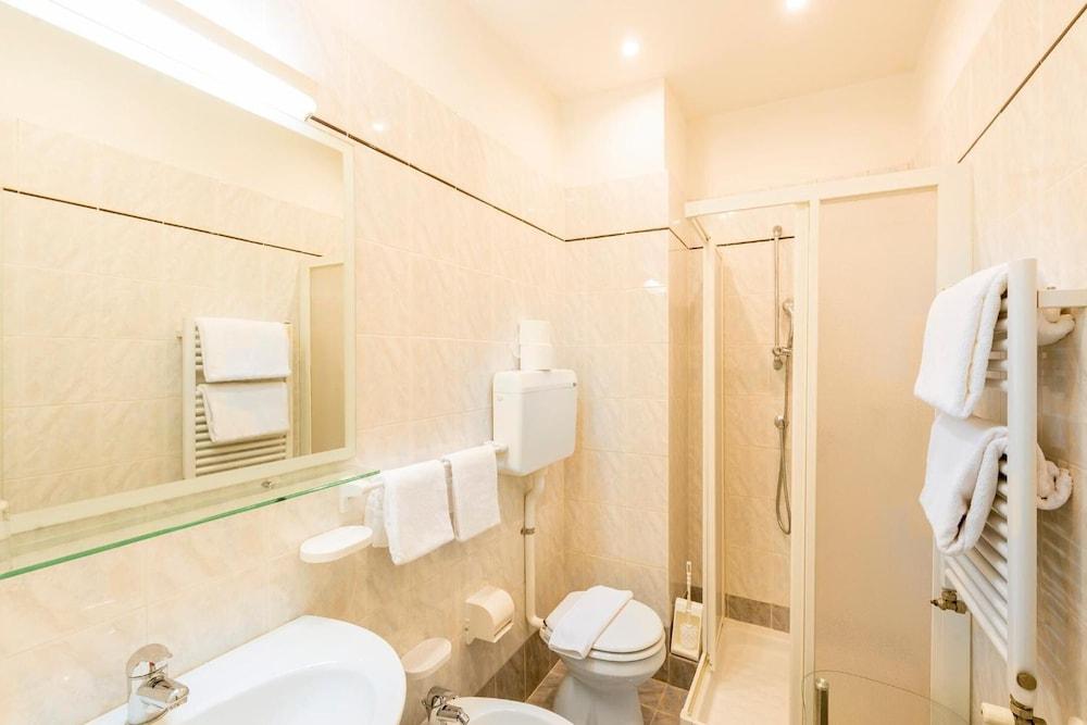 Hotel Sogno Del Benaco ลีโมเนซุลการ์ดา ภายนอก รูปภาพ