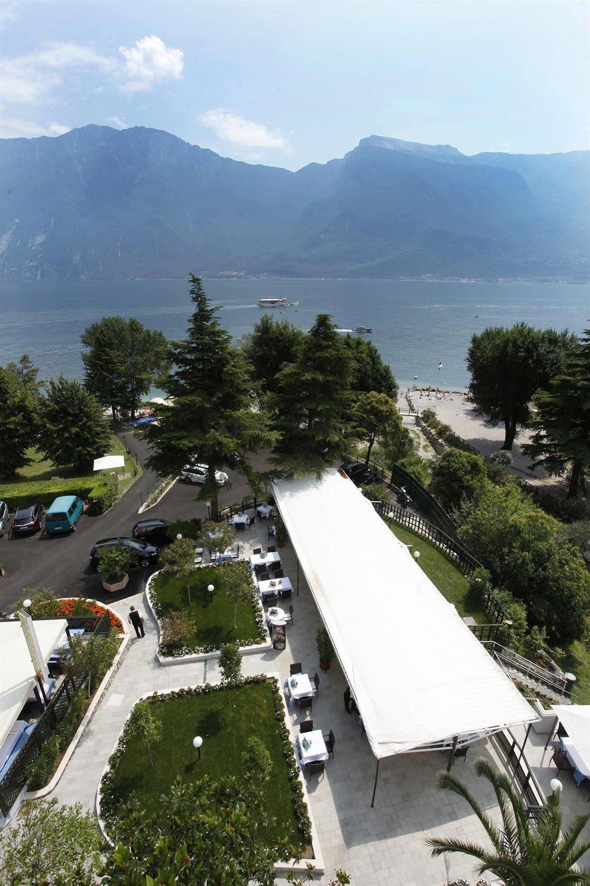 Hotel Sogno Del Benaco ลีโมเนซุลการ์ดา ภายนอก รูปภาพ